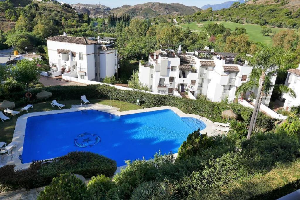 El Lago De Los Arqueros 2 Bedrooms Penthouse En Benahavís Esterno foto